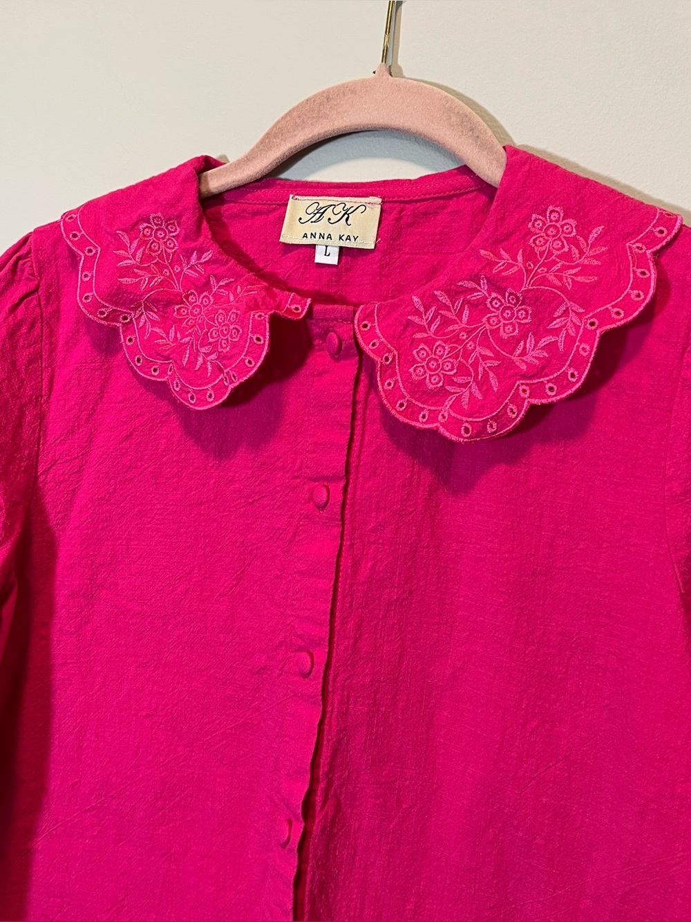 Anna Kay Women’s Pink Collared Embroidered Button Up Long Sleeve Top Large - Picture 2 of 10